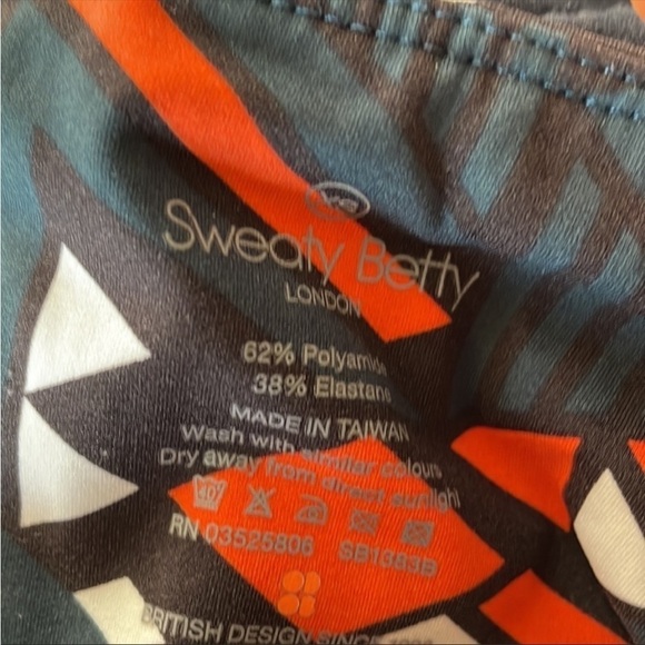 Sweaty Betty The Power pattern orange and teal 7/8 lux leggings - Picture 9 of 10